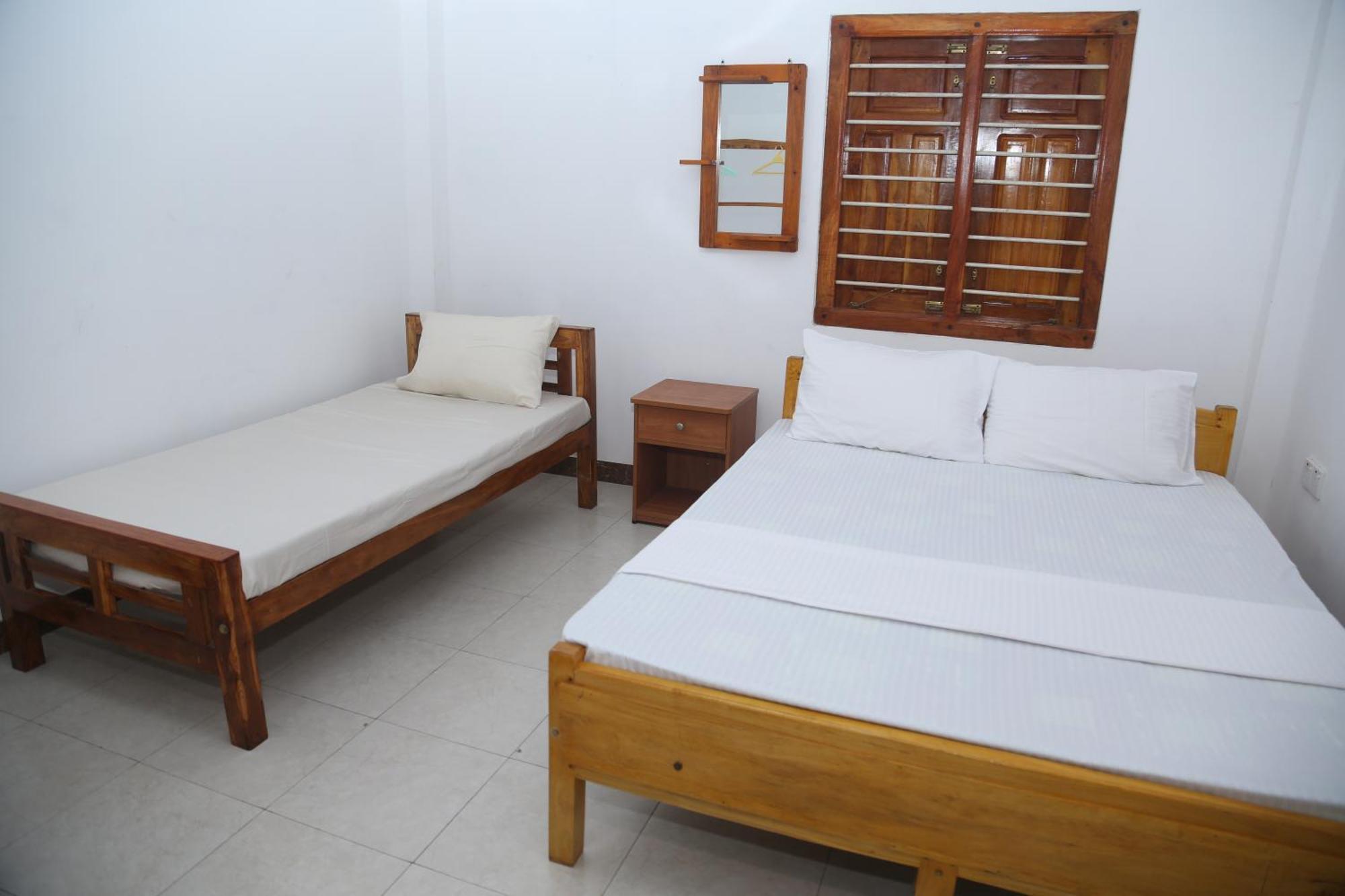 Rose Fort Homestay Jaffna Bagian luar foto